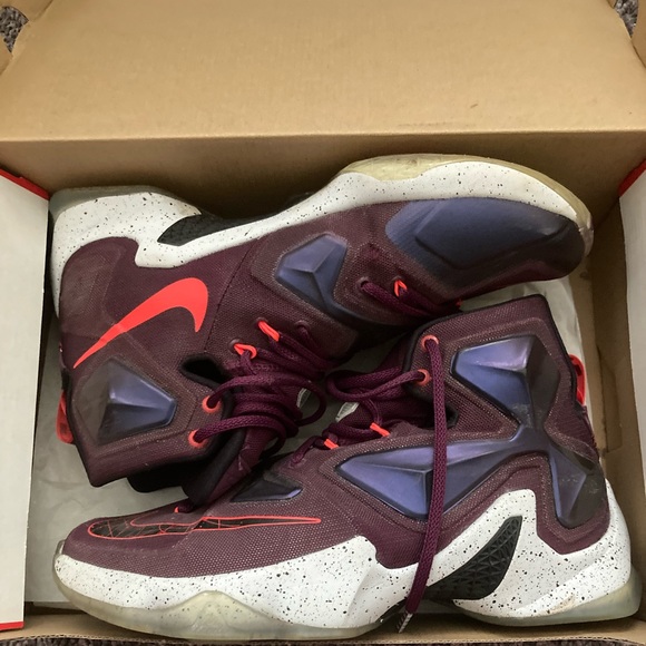 Nike LeBron 13 " Written In The Stars " Size 8.5 - Picture 2 of 4